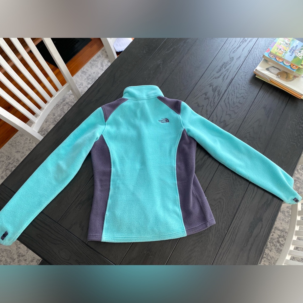 The North Face Women’s Turquoise and Gray Fleece Hoodie - Picture 5 of 12